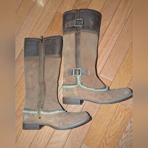 Timberland suede boots size 5.5